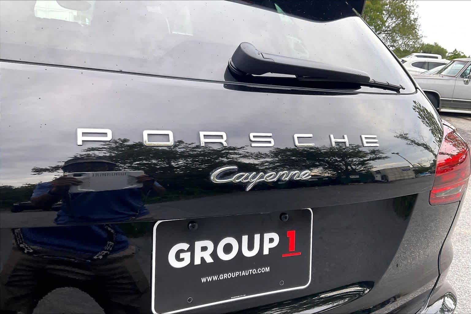 Used 2018 Black Porsche  image 31
