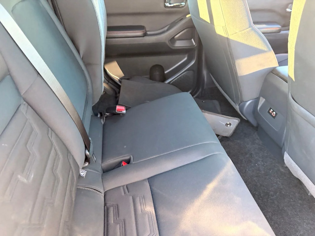 Used 2025 Boulder Gray Pearl Nissan PRO-4X image 13