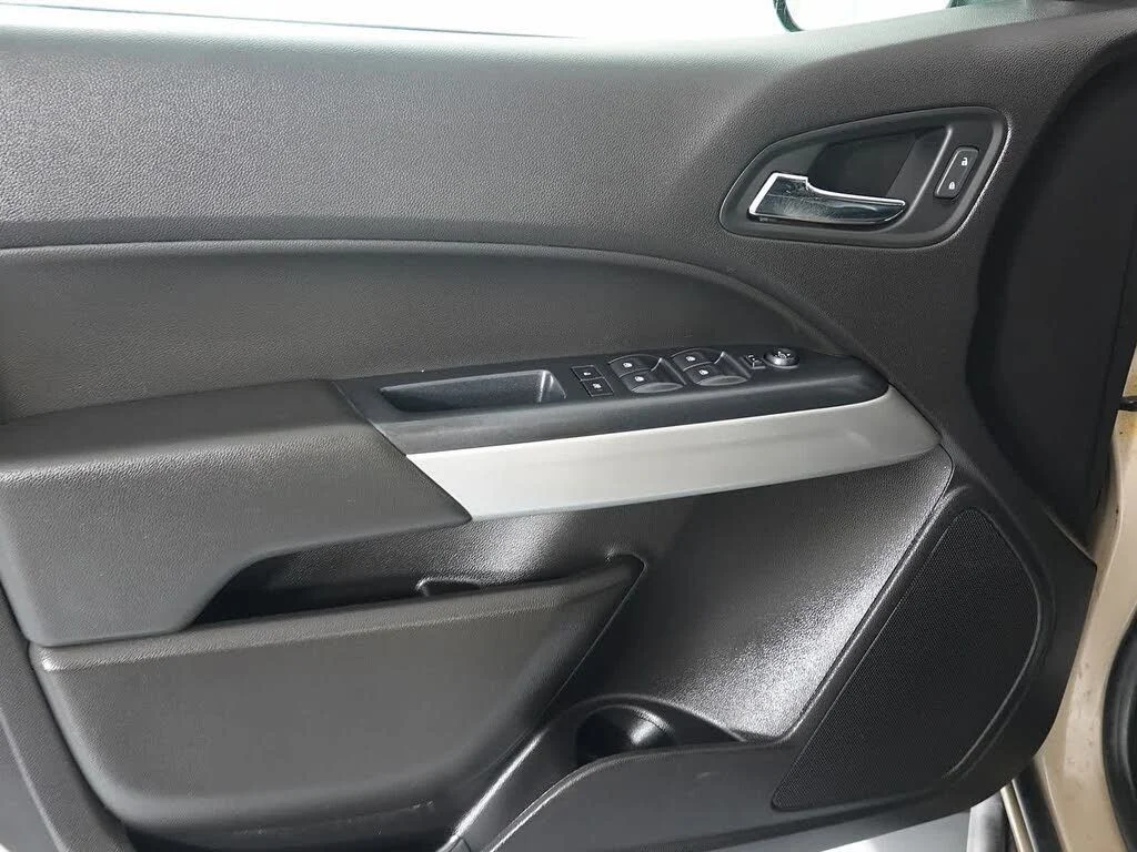 2021 Chevrolet Colorado ZR2 - Photo 15