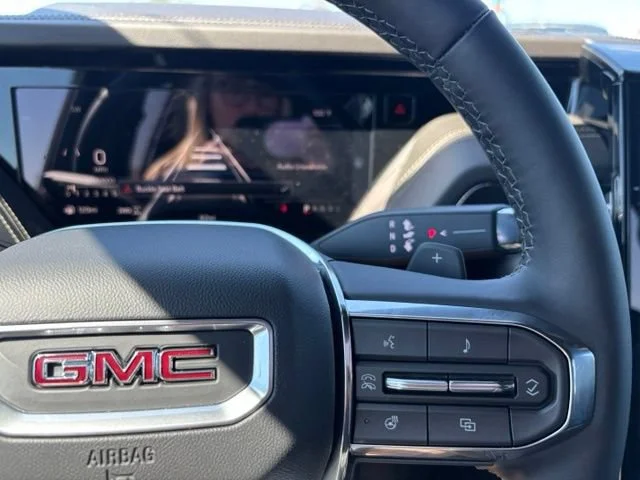 New 2026 Onyx Black GMC Elevation image 28