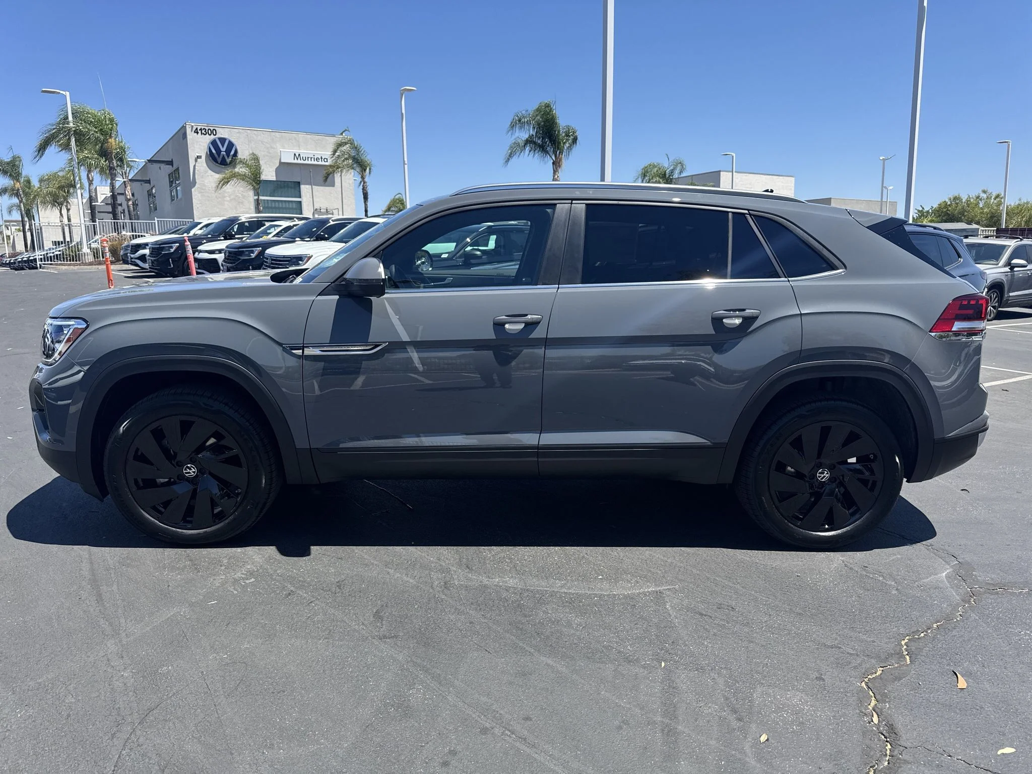 New 2026 Pure Gray Volkswagen 2.0T SE w/Technology image 5