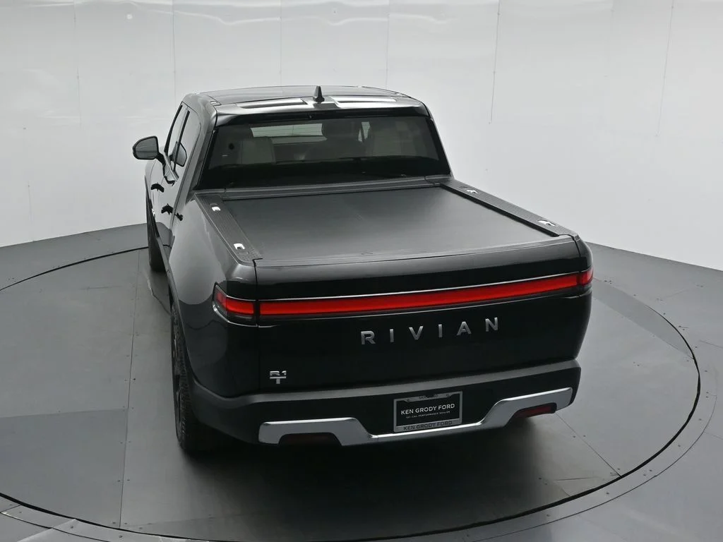 Certified Used 2023  Rivian Adventure image 34