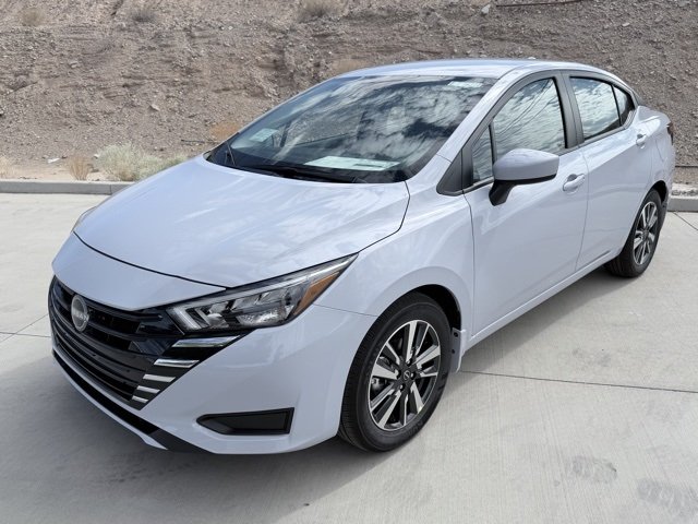 2025 Nissan Versa Sedan SV