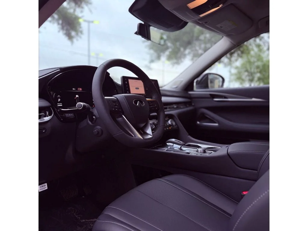 New 2026 Grand Blue INFINITI Luxe FWD image 19