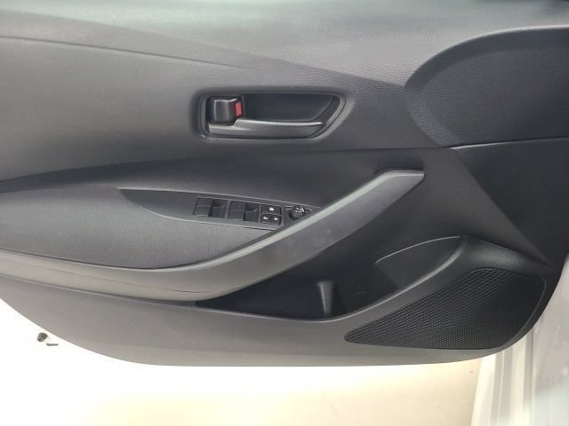 2023 Toyota Corolla LE - Photo 16