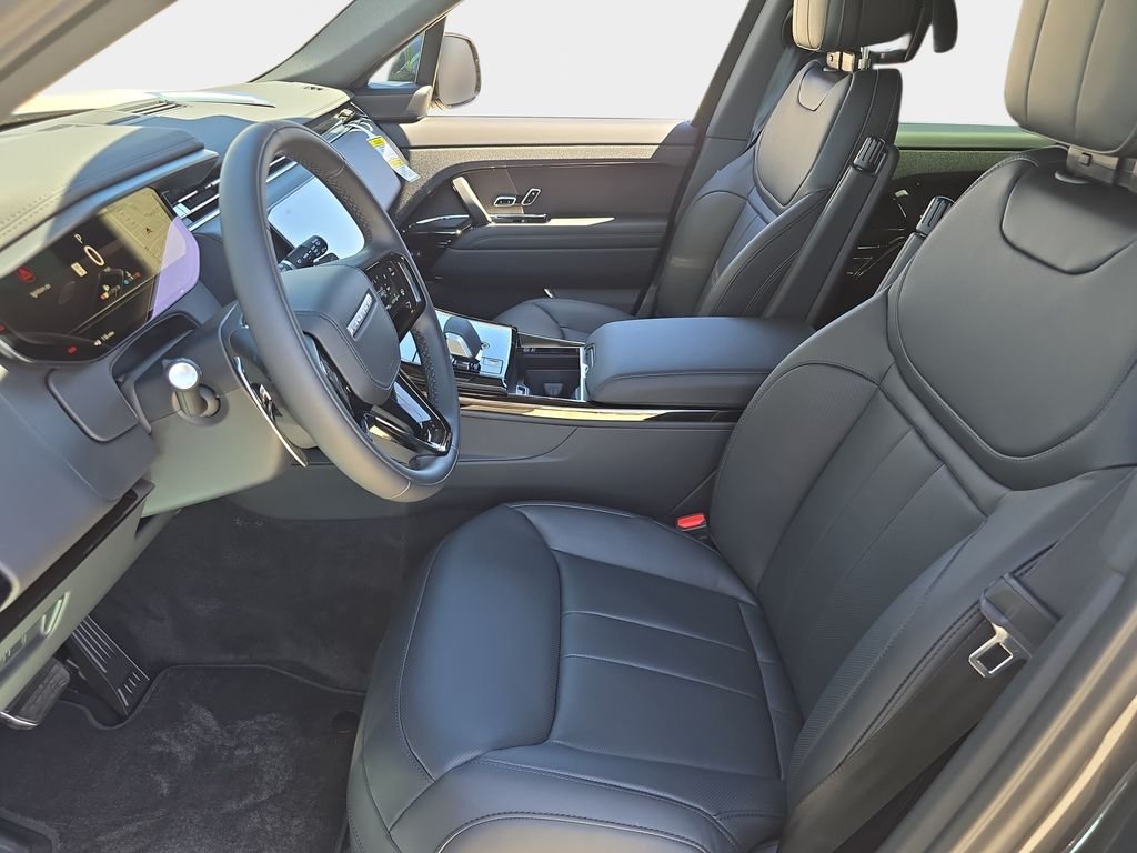 New 2026 Carpathian Grey Land Rover Dynamic SE image 16