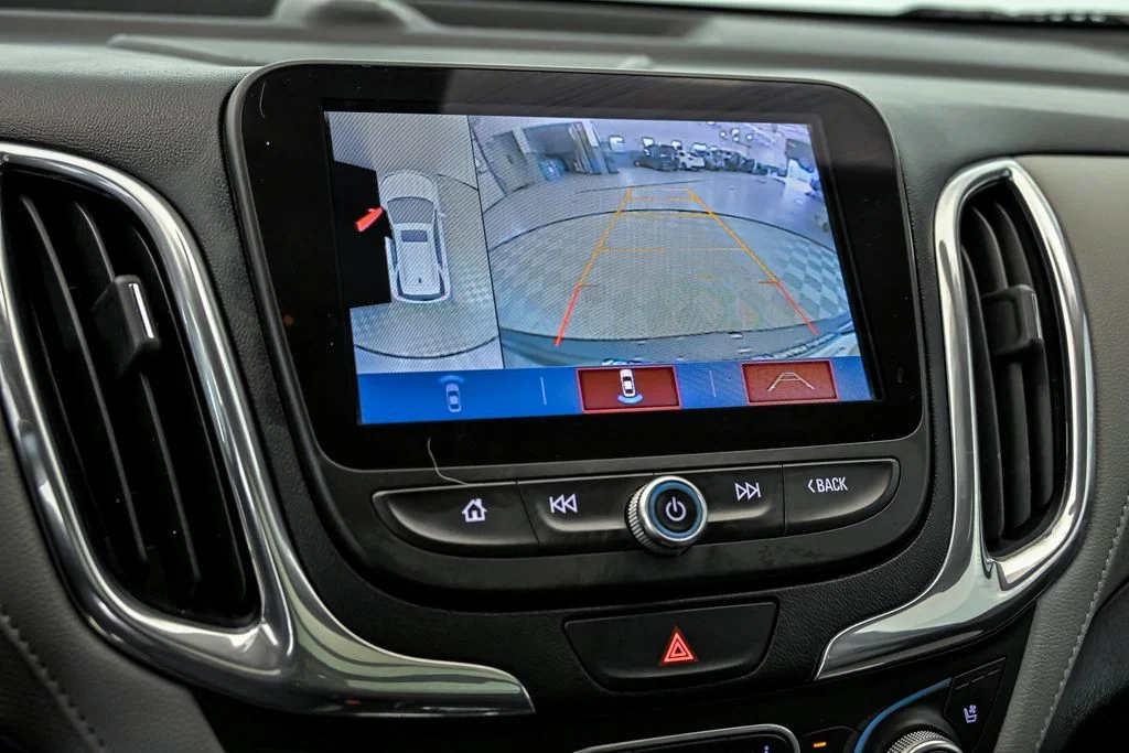 Used 2018 Gray Chevrolet Premier image 22