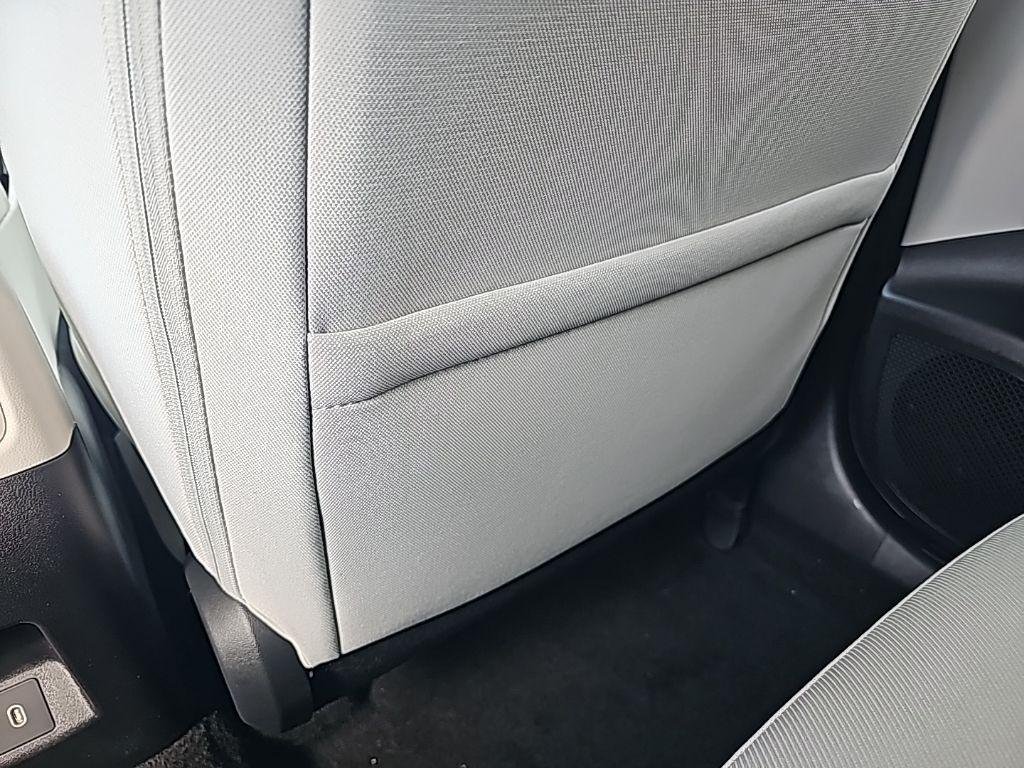 New 2026 White Hyundai SEL AWD image 31