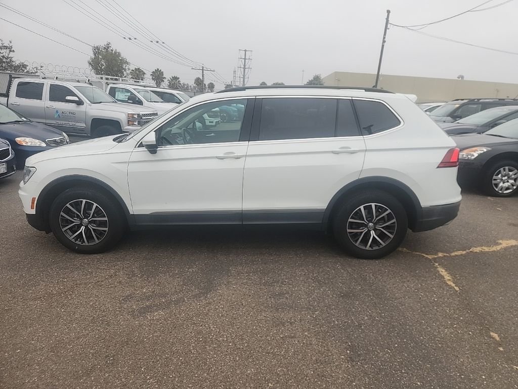 Used 2018 White Volkswagen 2.0T SE image 10