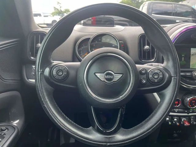 Used 2017 Black MINI Base image 23