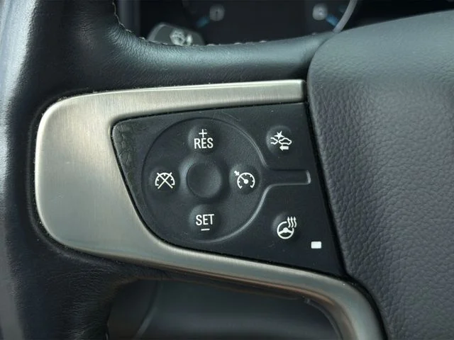 Used 2017 Black GMC Denali image 29