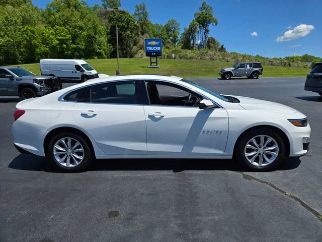 Used 2020 SUMMIT WHITE Chevrolet LT image 9
