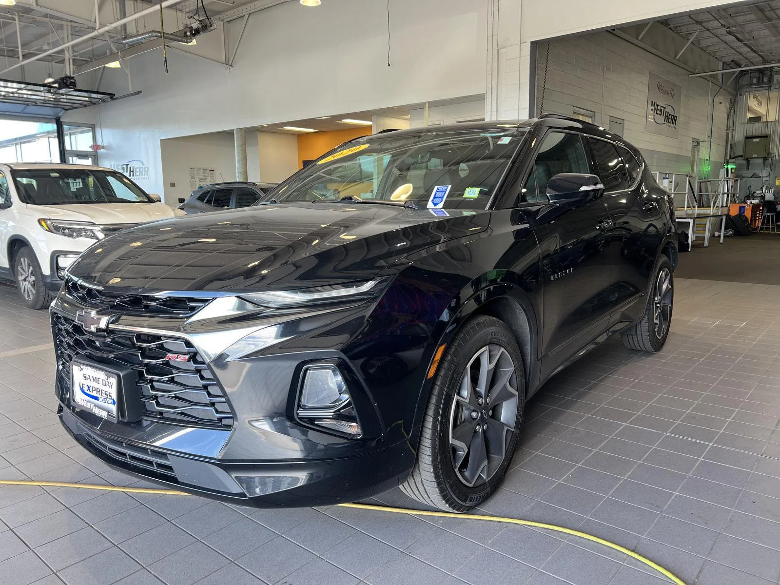 Used 2020 BLACK Chevrolet RS image 4