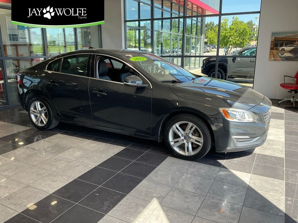 2015 Volvo S60 T5 AWD Premier Plus's photo