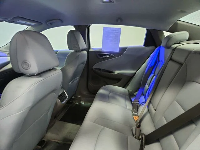 Used 2025 White Chevrolet LT image 18