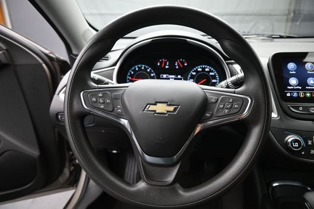 Used 2024 Gray Chevrolet LT image 3