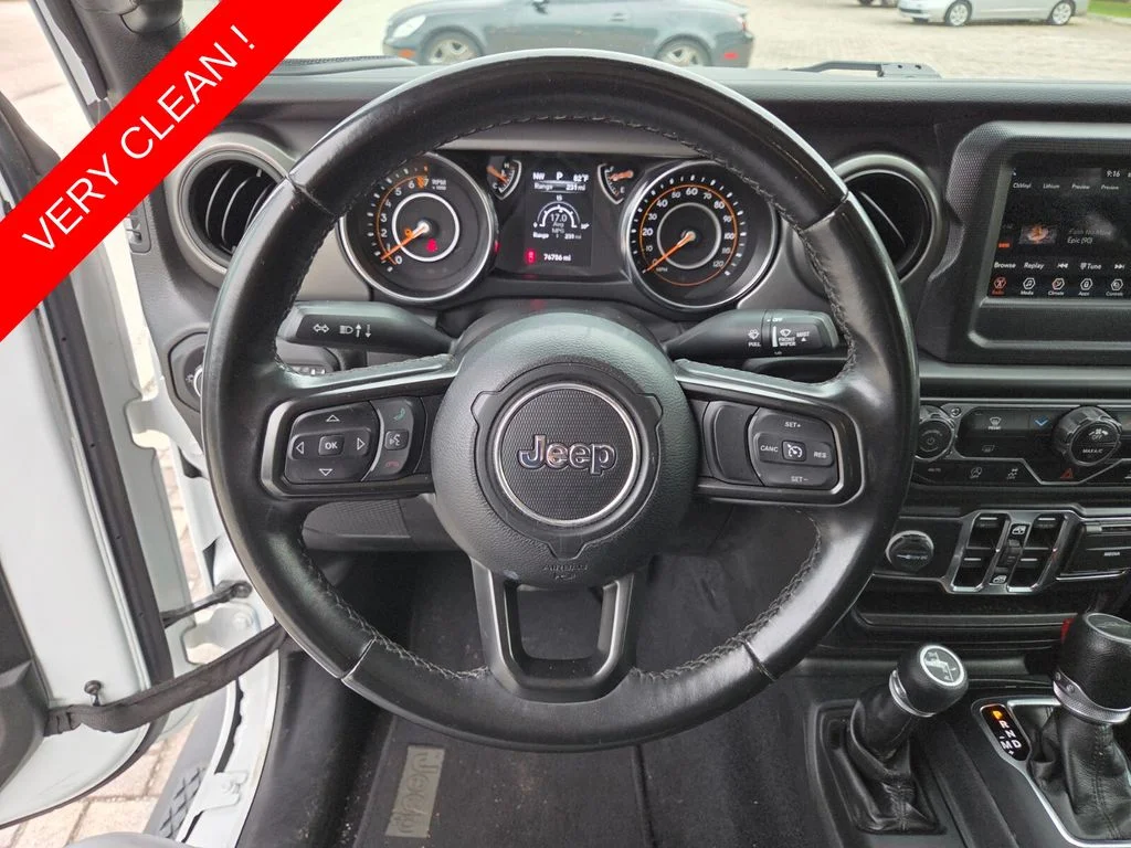 Used 2022 White Jeep Sport image 28