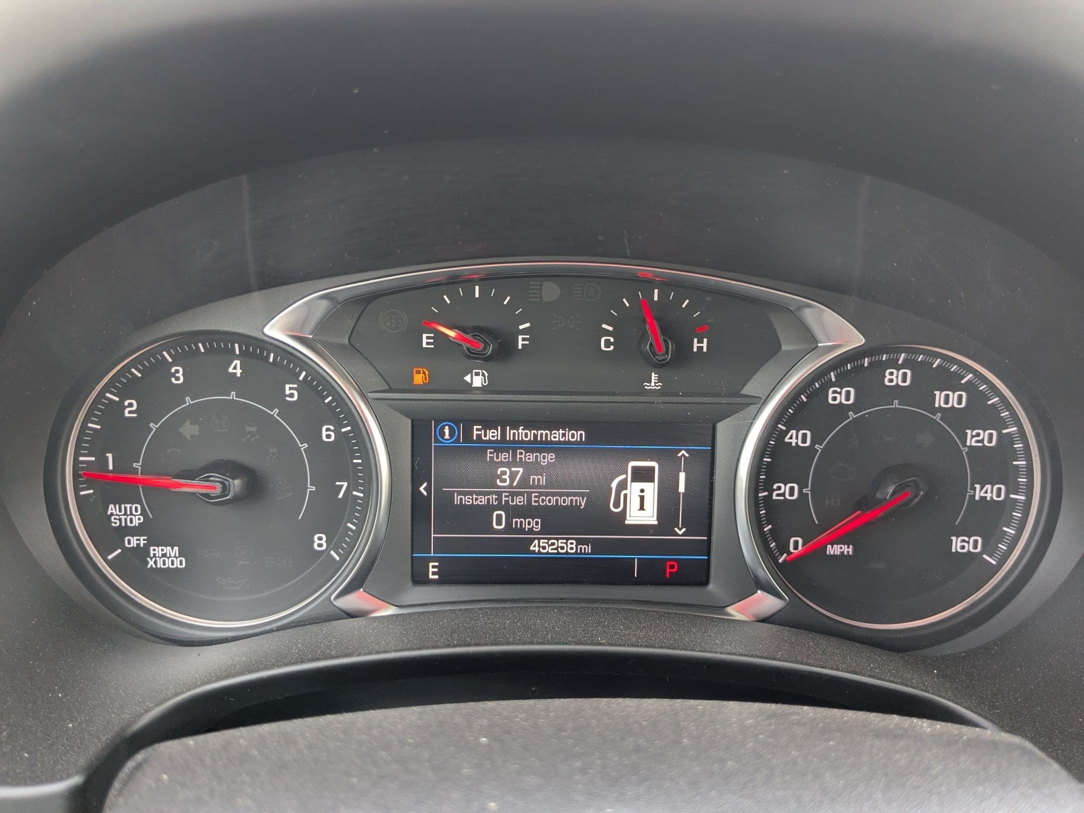 2024 GMC Terrain SLE - Photo 17