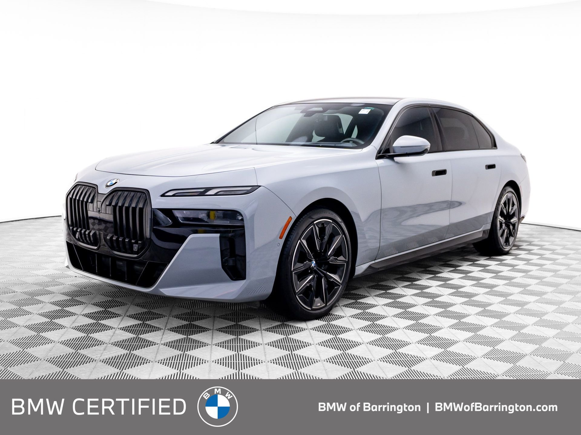 2023 BMW 7 Series 760i xDrive's photo