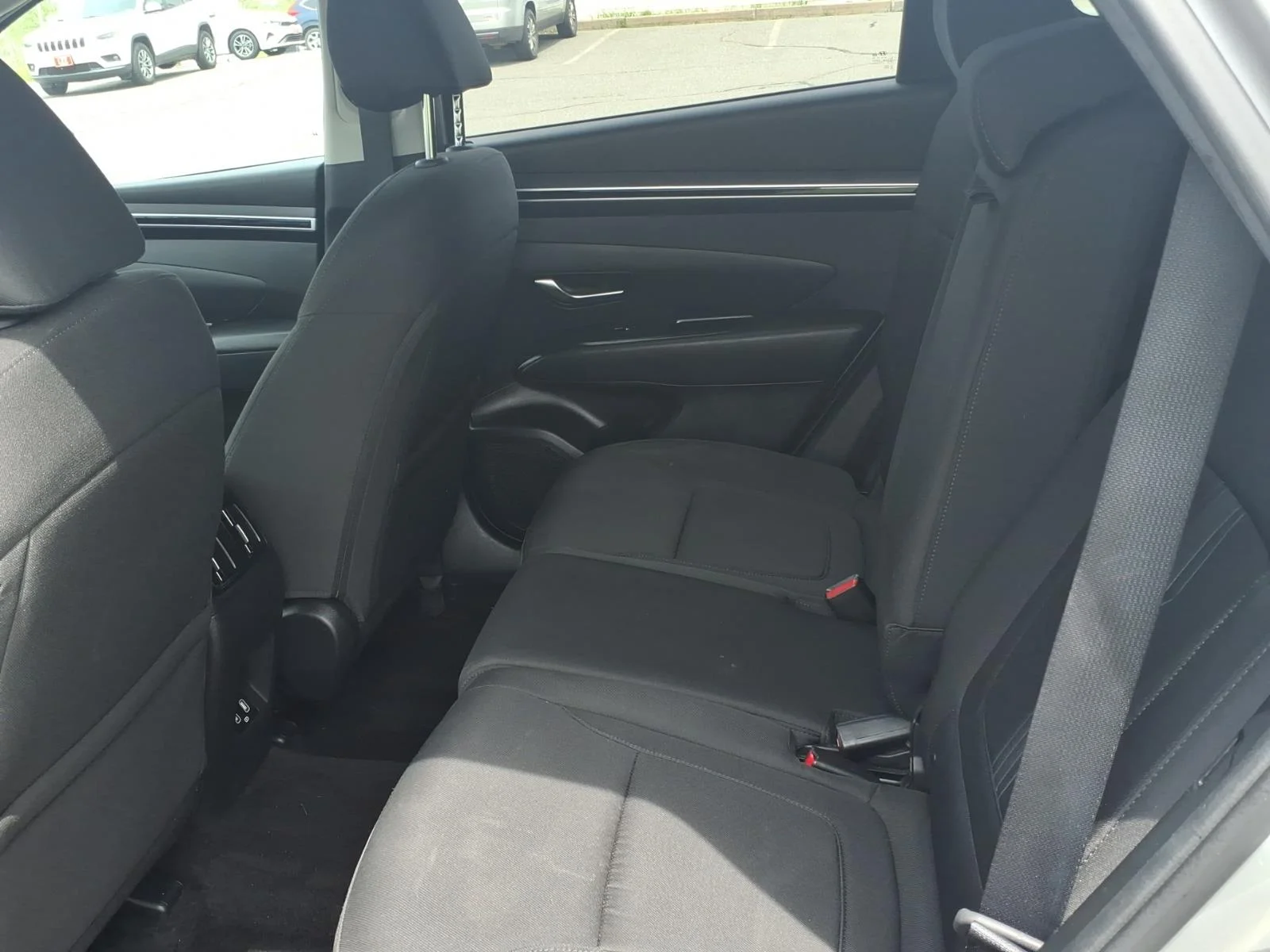 Used 2024 Shimmering Silver Hyundai SEL image 15