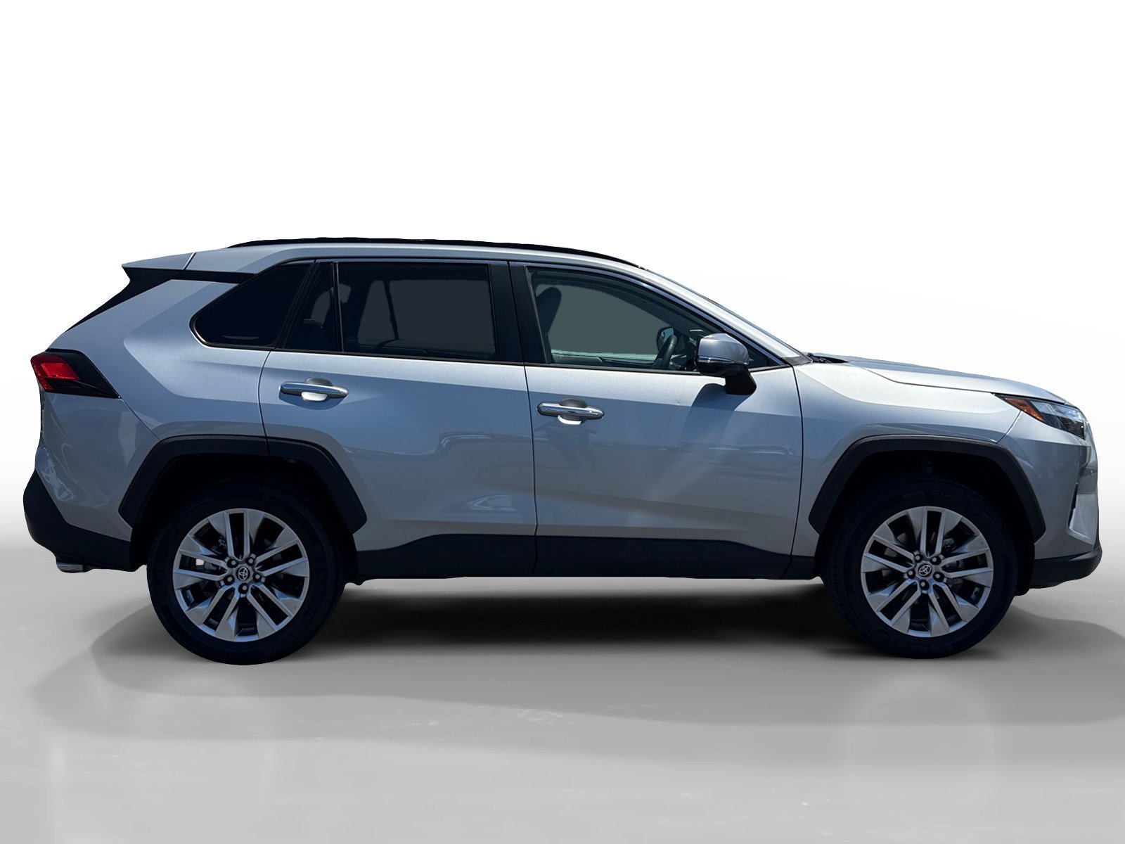 Used 2023 Silver Sky Metallic Toyota Limited image 6