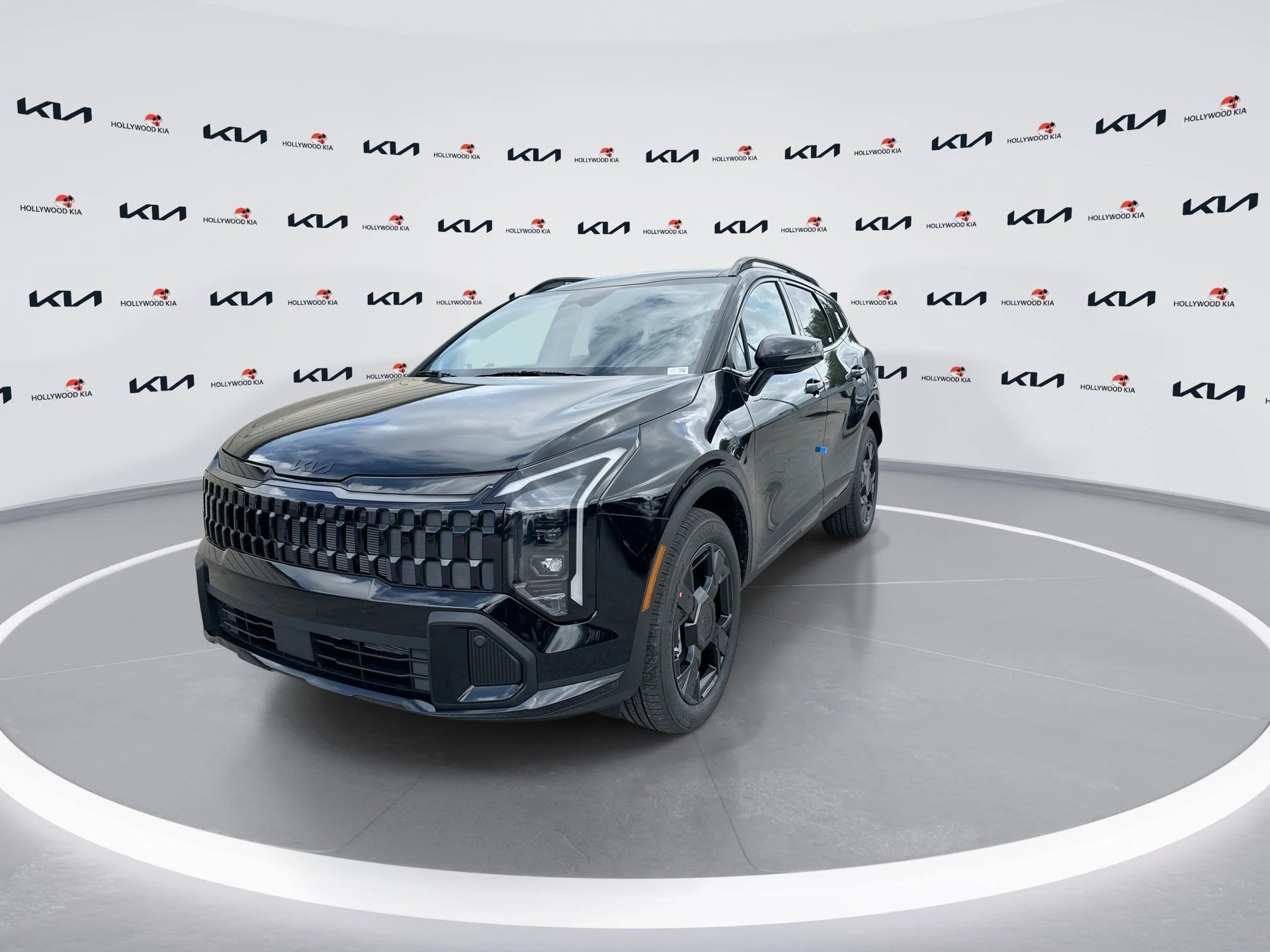 New 2026 Ebony Black Kia X-Line image 4