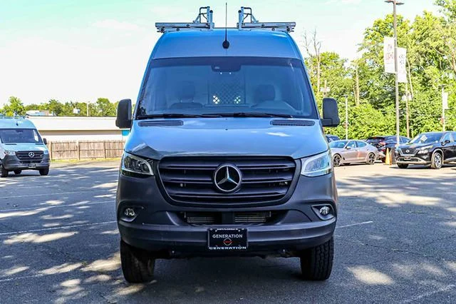 Used 2022 Gray Mercedes-Benz Cargo 144 WB image 2