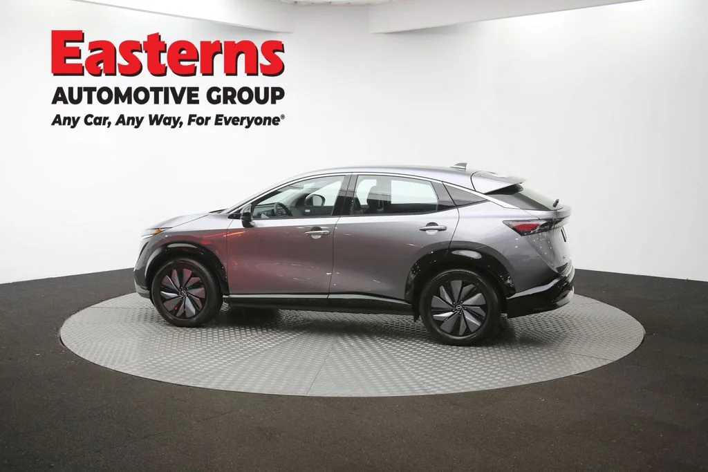 Used 2023 Gray Nissan ENGAGE image 61