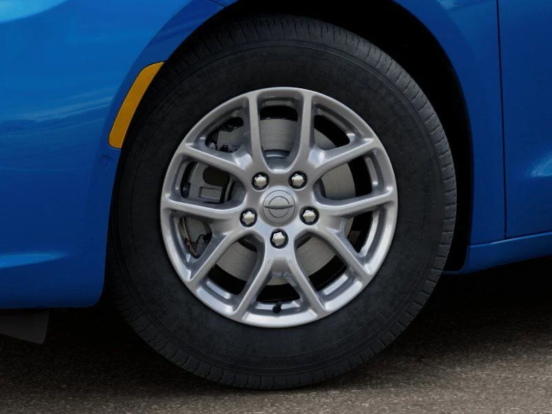 New 2026 Hydro Blue Pearl-Coat Exterior Paint Chrysler Select image 8