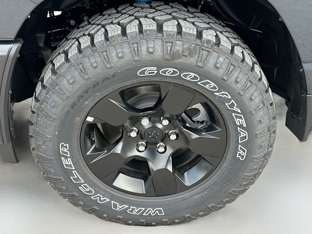 New 2026 Forged Blue Metallic Exterior Paint RAM Warlock image 9