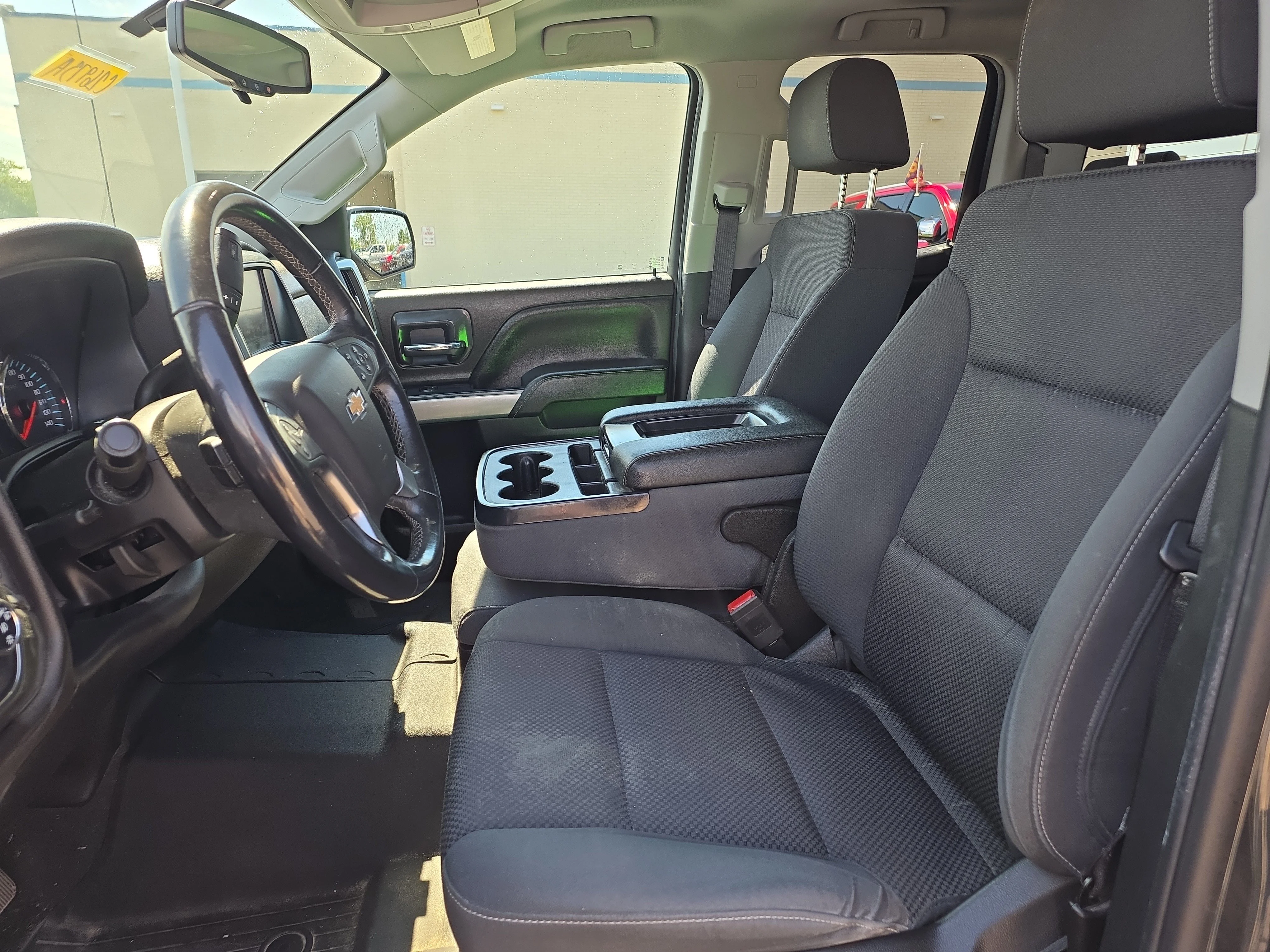 Used 2019  Chevrolet LT image 13