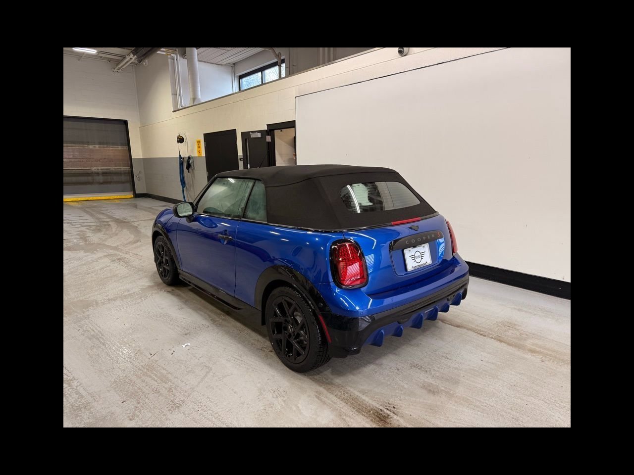 New 2026 Blazing Blue Metallic MINI ICONIC image 3