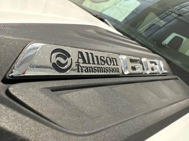Used 2024 Summit White Chevrolet Custom image 10