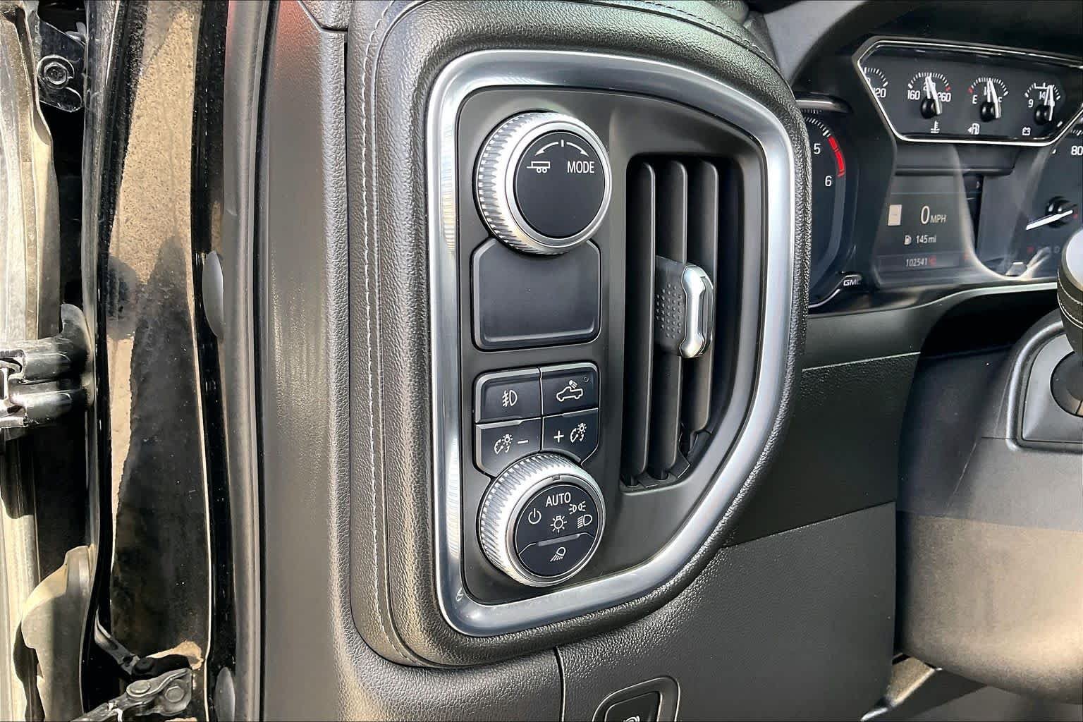 Used 2020 Onyx Black GMC SLT image 14