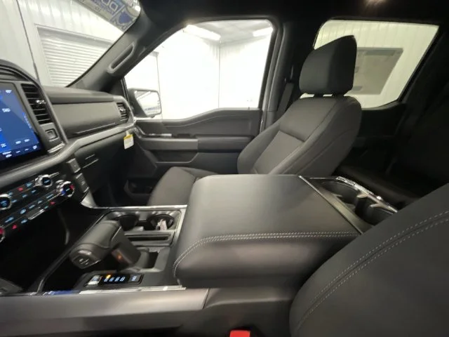 New 2026 Avalanche Ford XLT image 21