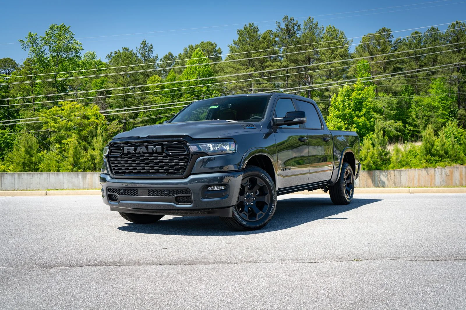 2026 RAM 1500 Big Horn/Lone Star Crew Cab 5'7's photo