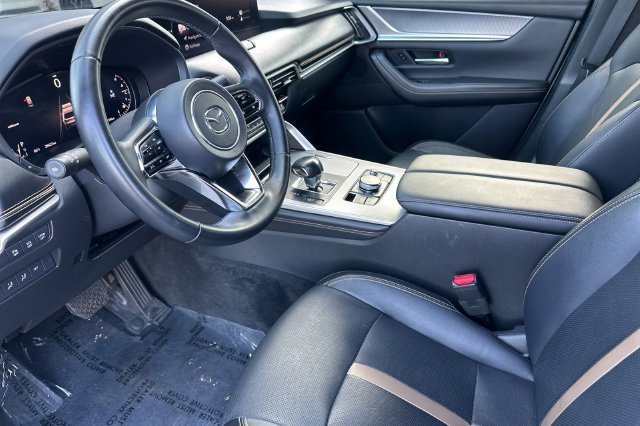 Used 2025 Silver Mazda 3.3 Turbo Premium Plus image 11