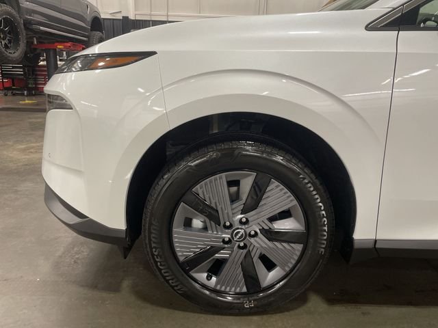 New 2026 Everest White Pearl TriCoat Nissan SL image 10