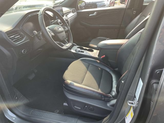 Used 2025 Carbonized Gray Metallic Ford ST-Line Select image 20