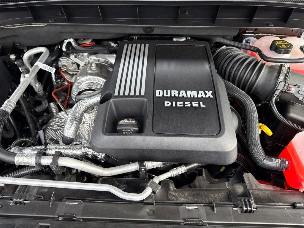 New 2026 Sterling Metallic GMC AT4X image 35