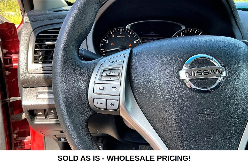 Used 2017 Red Nissan 2.5 S image 11