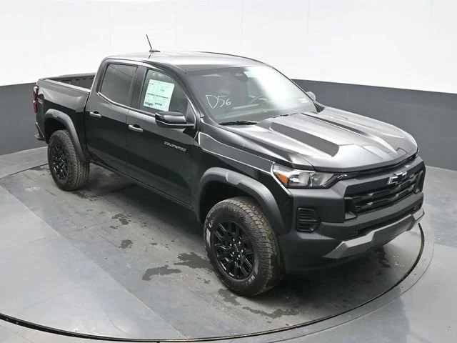 2026 Chevrolet Colorado Trail Boss - Photo 14