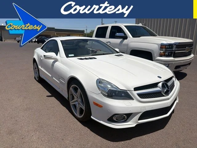 Used 2009  Mercedes-Benz SL 550 image 1