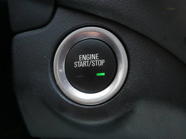 Used 2024 Summit White Chevrolet LT image 21
