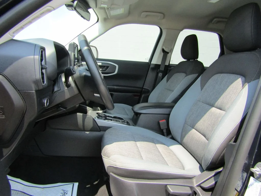 Used 2022 Blue Metallic Ford Big Bend image 3