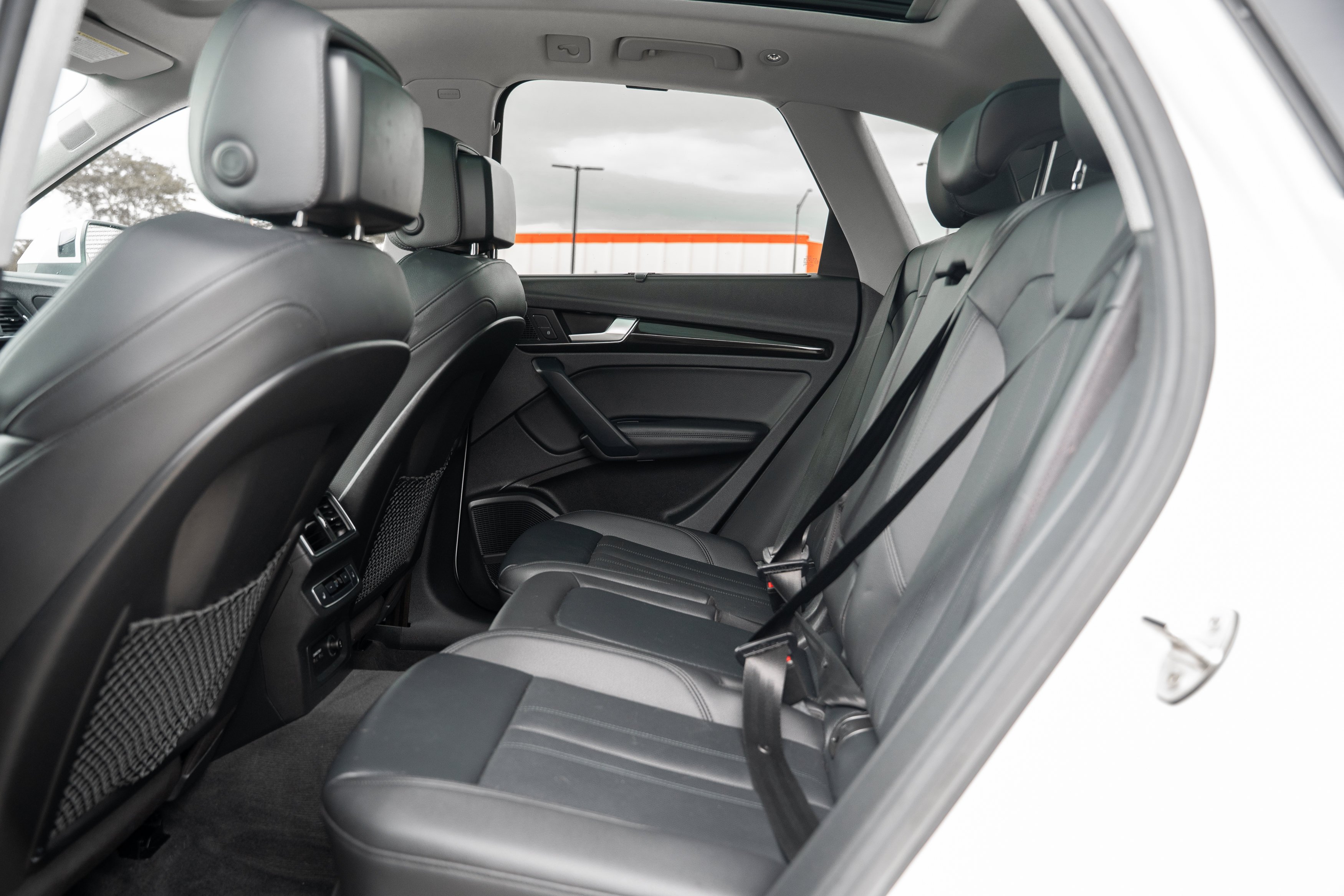 Used 2019 Ibis White Audi Prestige image 24