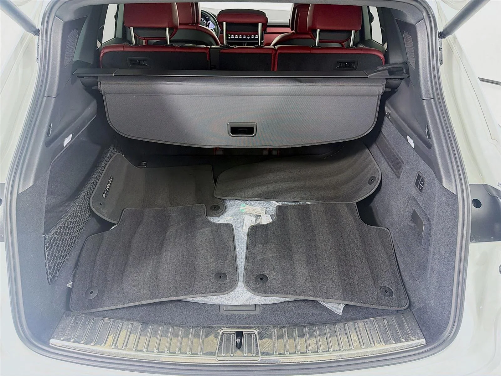 Used 2023 White Porsche Platinum Edition image 23