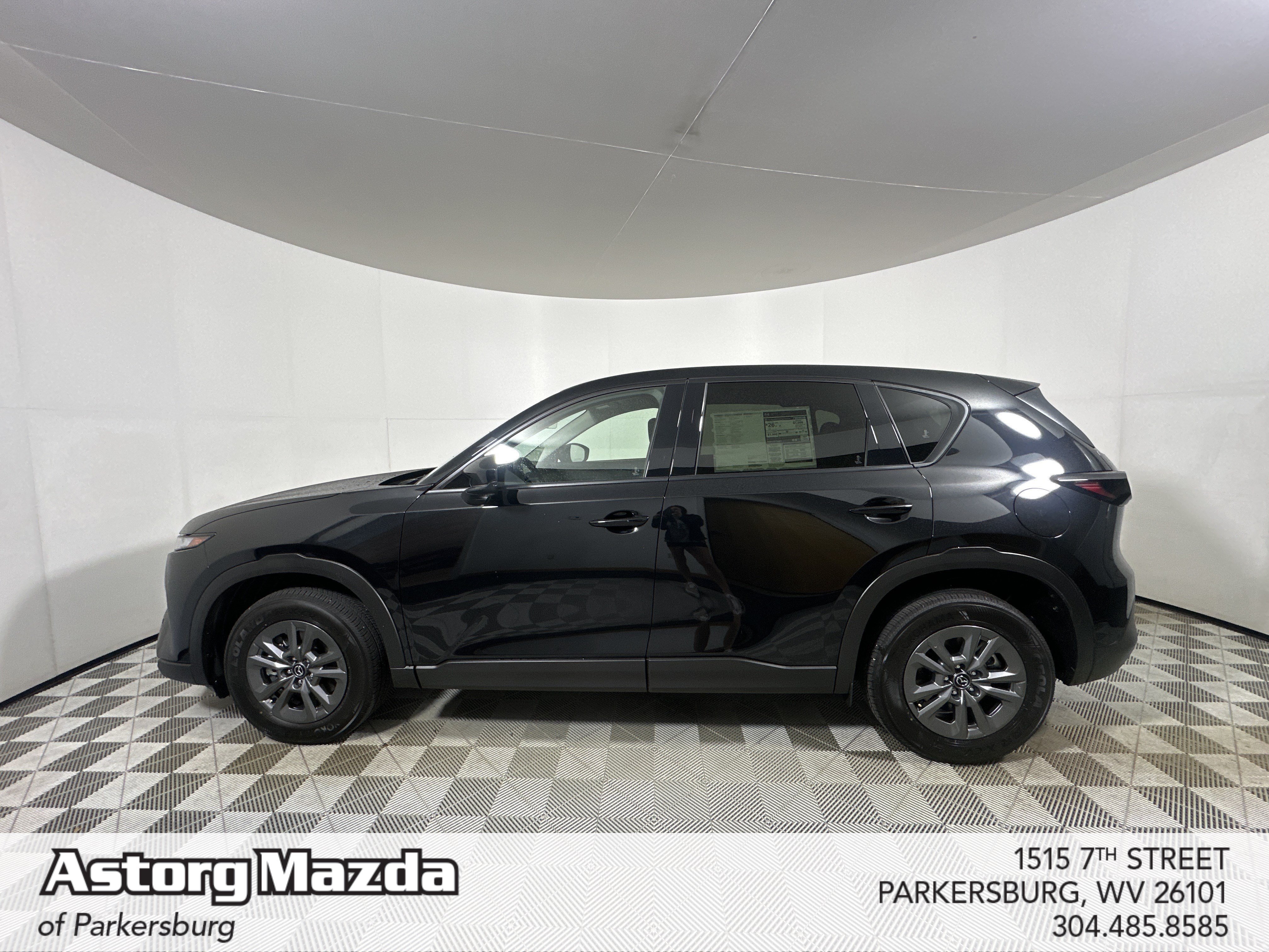 New 2026 Jet Black Mica Mazda 2.5 S Select image 4