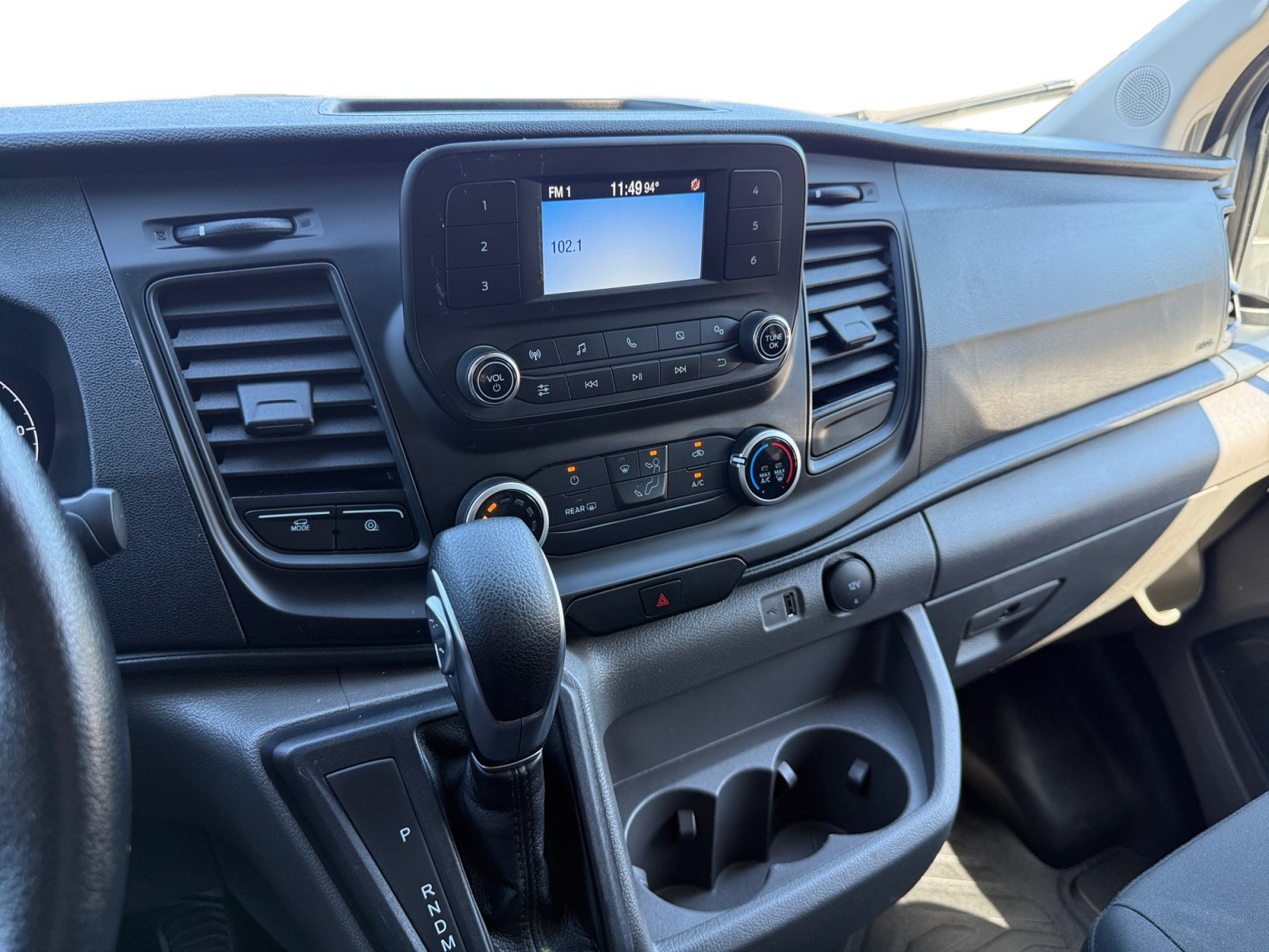 Used 2025 Oxford White Ford Base image 12