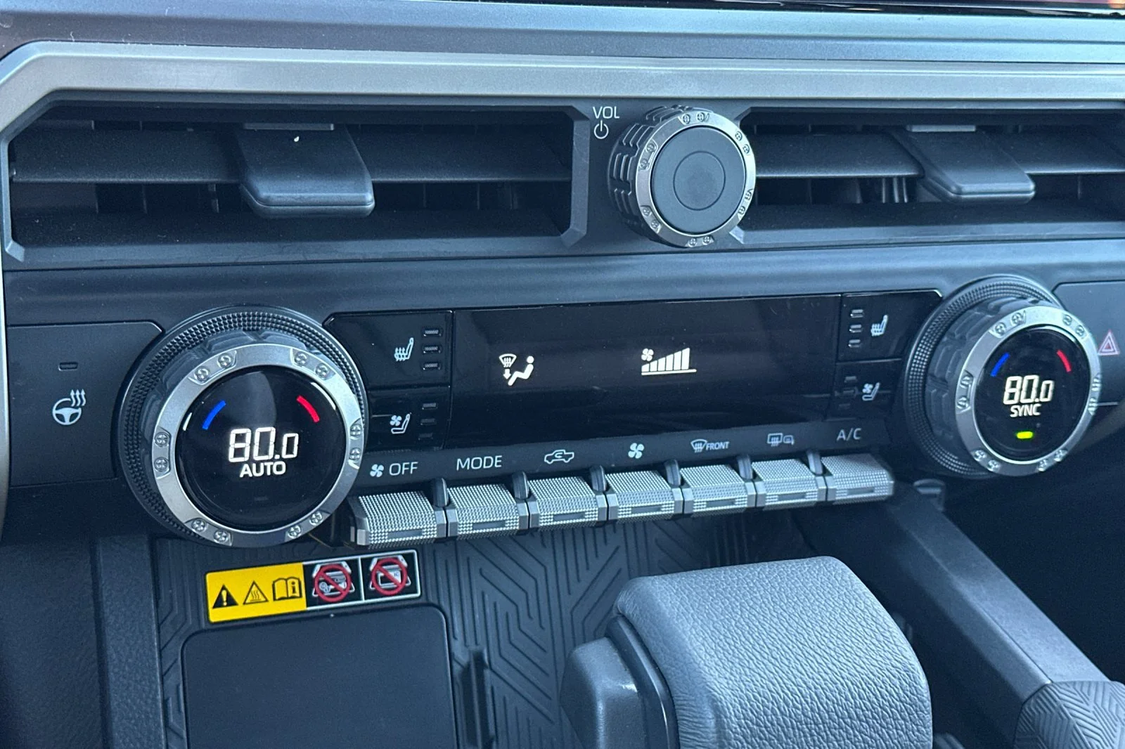 2024 Toyota Tacoma TRD Sport - Photo 25